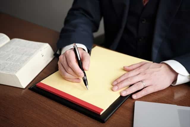 弁護士との相談