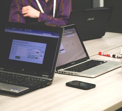 L.A.P.中小企業顧問弁護士の会よりご紹介した弁護士とお客様の面談風景